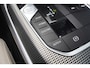 BMW 3-Serie 320e Business Edition Plus - M SPORT - LASER LED - SCHUIFDAK - LEDER - CARPLAY -