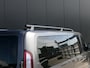 Ford Transit Custom 320 2.0 TDCI L2H1 Trend Sport DC Automaat | Dubbele Cabine | 5-Persoons | Navigatie | Trekhaak | Stoelverwarming | CarPlay/Android Auto | Lichtmetalen Velgen
