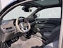 Abarth 500 Turismo 42 kWh | SOH 95% | 155 PK | Sportstoelen | Glazendak | Zomerbanden + Winterbanden | Sound Generator | Stoelverwarming | Cruise Control | LED | CarPlay | Climate Control | Sensoren Voor + Achter | Camera |