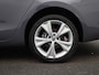 SEAT Leon Sportstourer 1.5 TSI e-Hybrid FR Business 204 PK | Automaat | LED Matrix Koplampen | Navigatie | Climate Control | Apple Carplay/Android Auto | Achteruitrijcamera | Adaptive Cruise Control | Parkeersensoren | Privacy Glass | Virtual Cockpit | Direct leverbaar! |