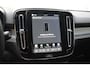 Volvo EX40 Single Motor Extended Range Plus 82 kWh / Panoramadak / Harman Kardon / 360 camera / Microtech/Nubuck / 20'' 5-Spaaks Black Diamond Cut