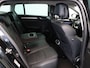 Renault Megane Estate TCe 140pk Intens | Volledig lederen interieur | Elektrische bestuurdersstoel | Head Up Display | Stoel en stuurverwarming |