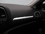 Renault Megane Estate TCe 140pk Intens | Volledig lederen interieur | Elektrische bestuurdersstoel | Head Up Display | Stoel en stuurverwarming |