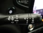 Renault Megane Estate TCe 140pk Intens | Volledig lederen interieur | Elektrische bestuurdersstoel | Head Up Display | Stoel en stuurverwarming |