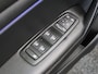 Renault Megane Estate TCe 140pk Intens | Volledig lederen interieur | Elektrische bestuurdersstoel | Head Up Display | Stoel en stuurverwarming |