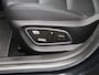 Renault Megane Estate TCe 140pk Intens | Volledig lederen interieur | Elektrische bestuurdersstoel | Head Up Display | Stoel en stuurverwarming |