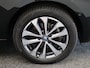 Renault Zoe R135 Edition One 52 kWh | Dealer onderhouden | Stoel en stuurverwarming | Bose Premium audio | Lederen bekleding |