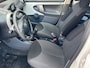 Toyota Aygo 1.0-12V COMFORT NAV. AIRCO !! APK 10-7-2027 !!