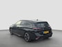 Peugeot 308 SW 1.2 Hybrid 145 e-DCS6 GT 8 jaar garantie | Elektrische stoelverstelling met geheugen | Stoelmassage | Voorstoelen verwarmd | Stuurwiel verwarming | Apple carplay Android auto | Adaptive cruise control met stuurhulp | Keyless start en entry | Alcantara bekleding | 360 visionpakket | LMV 18 inch