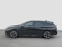 Peugeot 308 SW 1.2 Hybrid 145 e-DCS6 GT 8 jaar garantie | Elektrische stoelverstelling met geheugen | Stoelmassage | Voorstoelen verwarmd | Stuurwiel verwarming | Apple carplay Android auto | Adaptive cruise control met stuurhulp | Keyless start en entry | Alcantara bekleding | 360 visionpakket | LMV 18 inch