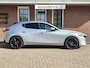 Mazda 3 2.0 SkyActiv-G, CAMERA RONDOM / TREKHAAK / LEER