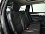 Volvo XC90 T8 Recharge AWD Ultimate Dark | SOH 95% | Panoramadak | 360° camera | Luchtvering | Harman Kardon | Head-up display | Stoel- en stuurverwarming | Trekhaak