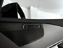 Volvo XC90 T8 Recharge AWD Ultimate Dark | SOH 95% | Panoramadak | 360° camera | Luchtvering | Harman Kardon | Head-up display | Stoel- en stuurverwarming | Trekhaak
