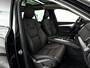 Volvo XC90 T8 Recharge AWD Ultimate Dark | SOH 95% | Panoramadak | 360° camera | Luchtvering | Harman Kardon | Head-up display | Stoel- en stuurverwarming | Trekhaak