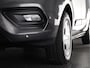 Ford Transit Custom ROLSTOELVERVOER 320 2.0 TDCI L2H1 Limited DC | Marge auto | Stoelverwarming | Trekhaak