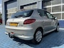 Peugeot 206 1.4 5DRS AIRCO TREKHAAK ALL-SEASON UNIEKE KM-STAND