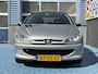 Peugeot 206 1.4 5DRS AIRCO TREKHAAK ALL-SEASON UNIEKE KM-STAND
