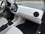 Volkswagen Up! 1.0 BMT Up! Beats 75pk