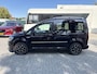 Volkswagen Caddy 1.4 TSI 125pk HIGHLINE - Rolstoelauto 3+1 of 5+0 - XXL Bodemverlaging - Alle opties - 1e Eigenaar - Rolstoelvervoer