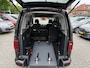 Volkswagen Caddy 1.4 TSI 125pk HIGHLINE - Rolstoelauto 3+1 of 5+0 - XXL Bodemverlaging - Alle opties - 1e Eigenaar - Rolstoelvervoer