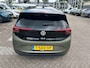 Volkswagen ID.3 Pro Business 59 kWh | SoH ... | Olive Green | Keyless | Parkeercamera | Stoelverwarming | Navigatie | Carplay / Android Auto