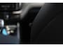 Volvo XC60 T6 350PK Automaat AWD Plus Black Edition Google infotainment / 21" lichtmetalen velgen / Verwarmbare voorstoelen en stuurwiel / Adaptieve cruise control