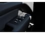 Volvo XC60 T6 350PK Automaat AWD Plus Black Edition Google infotainment / 21" lichtmetalen velgen / Verwarmbare voorstoelen en stuurwiel / Adaptieve cruise control