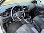 Volkswagen Taigo 1.0 TSI R-Line | keyless entry/start | voorstoelen verwarmd | Cruise | Camera | Apple Carplay/Android Auto