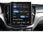 Volvo XC60 T6 350PK Automaat AWD Plus Black Edition Google infotainment / 21" lichtmetalen velgen / Verwarmbare voorstoelen en stuurwiel / Adaptieve cruise control