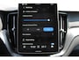 Volvo XC60 T6 350PK Automaat AWD Plus Black Edition Google infotainment / 21" lichtmetalen velgen / Verwarmbare voorstoelen en stuurwiel / Adaptieve cruise control
