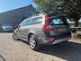Volvo XC70 2.4 D5 Kinetic | Automaat + Schuif/kantel dak + Leder + Memory nu € 3.450,-!!!