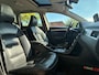 Volvo XC70 2.4 D5 Kinetic | Automaat + Schuif/kantel dak + Leder + Memory nu € 3.450,-!!!
