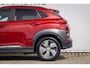 Hyundai Kona Electric EV Premium 64 kWh nlauto stoelventilatie | stoelverwarming | elektrische stoel | camera | pdc | adaptive cruise | stuur verwarmi