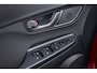 Hyundai Kona Electric EV Premium 64 kWh nlauto stoelventilatie | stoelverwarming | elektrische stoel | camera | pdc | adaptive cruise | stuur verwarmi