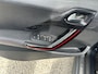Peugeot 208 1.2 PureTech GT-line/Navi/climaat-control/carbon/achteruitrijcamera/kuipstoelen/LM-velgen/2 sleutels/Matgrijs/bomvol