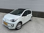 Volkswagen Up! 1.0 groove up! BlueMotion/ZUINIG/airco/navi/leder-stuur/LM-velgen/panoramadak/2 sleutels/dealer-onderh/keurige auto