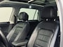 Volkswagen Tiguan 1.5 TSI ACT Highline R-Line | Panorama | Leder | Trekhaak