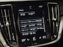 Volvo V60 T6 PHEV AWD Ultimate Dark | Panorama | Trekhaak | PilotAss.