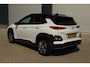 Hyundai Kona Electric EV Premium 64 kWh Keyless Adaptief Carplay Stoelverwarming/-Koeling Head Up