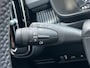 Volvo XC40 1.5 T5 Recharge R-Design | Panoramadak | Trekhaak | Camera | Pilot Assist |