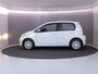 Volkswagen Up! 1.0 65 pk | Navigatie via App | Airco | Parkeersensoren achter | Achteruitrijcamera | Cruise control |