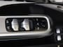 Mercedes-Benz E-klasse 300 e 4MATIC Exclusive Line / Stoelventilatie / Panaroma-dak / Winterpakket / Superscreen /