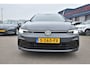 Volkswagen Golf 1.5 eTSI R-Line Business , BIN+BUIT R-LINE , TREKHAAK , A UITRIJ CAM , NAVI , CLIMATR , LMV18 , LED KOPL ,