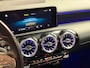 Mercedes-Benz A-klasse 250 Premium Plus Amg | Pano | Trekhaak | Sfeerverlichting | Camera | Carplay | Stoelverwarming