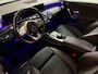 Mercedes-Benz A-klasse 250 Premium Plus Amg | Pano | Trekhaak | Sfeerverlichting | Camera | Carplay | Stoelverwarming