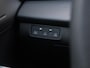 Volkswagen T-Roc R-Line First Edition 1.5 eTSI 150 PK | Navigatie | Black style | Panoramadak | Trekhaak | 360 camera | LED Matrix |
