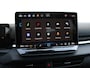 Volkswagen T-Roc R-Line First Edition 1.5 eTSI 150 PK | Navigatie | Black style | Panoramadak | Trekhaak | 360 camera | LED Matrix |