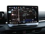 Volkswagen T-Roc R-Line First Edition 1.5 eTSI 150 PK | Navigatie | Black style | Panoramadak | Trekhaak | 360 camera | LED Matrix |