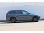 Volvo XC90 T8 455pk Automaat AWD Ultra Black Edition Stoelmassage - en ventilatie Luchtvering / Trekhaak / Panoramadak / Google services / Elektrisch bedienbare voorstoelen met geheugen / Stoelverwarming voor en achter