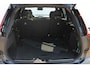 Volvo XC90 T8 455pk Automaat AWD Ultra Black Edition Stoelmassage - en ventilatie Luchtvering / Trekhaak / Panoramadak / Google services / Elektrisch bedienbare voorstoelen met geheugen / Stoelverwarming voor en achter